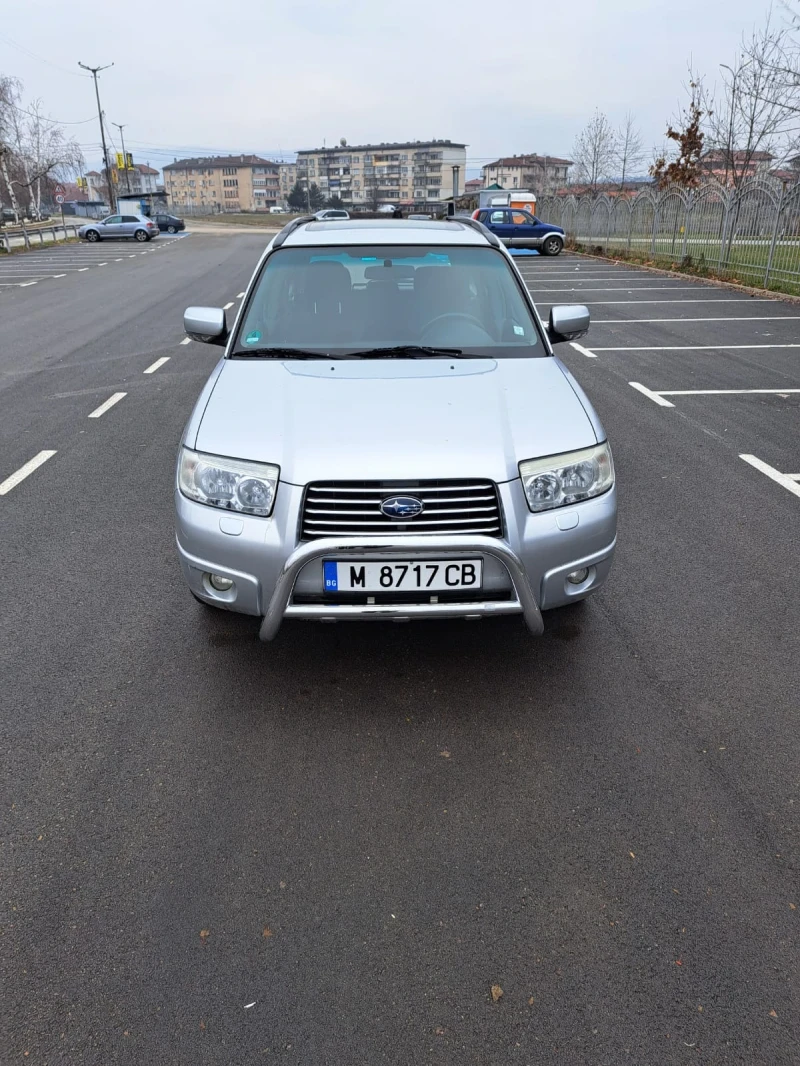 Subaru Forester 2.0 с газ, снимка 9 - Автомобили и джипове - 47736560