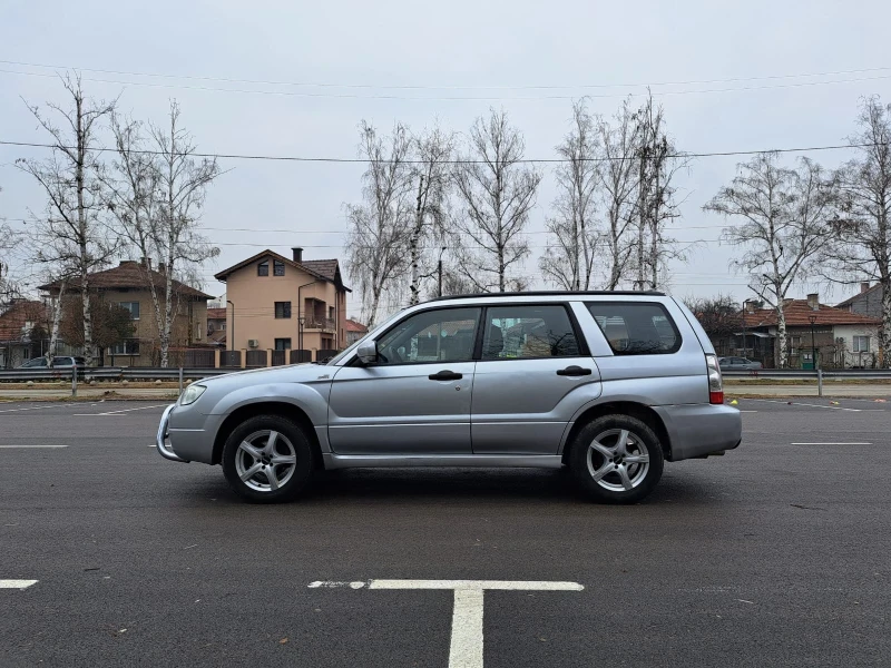 Subaru Forester 2.0 с газ, снимка 6 - Автомобили и джипове - 47736560