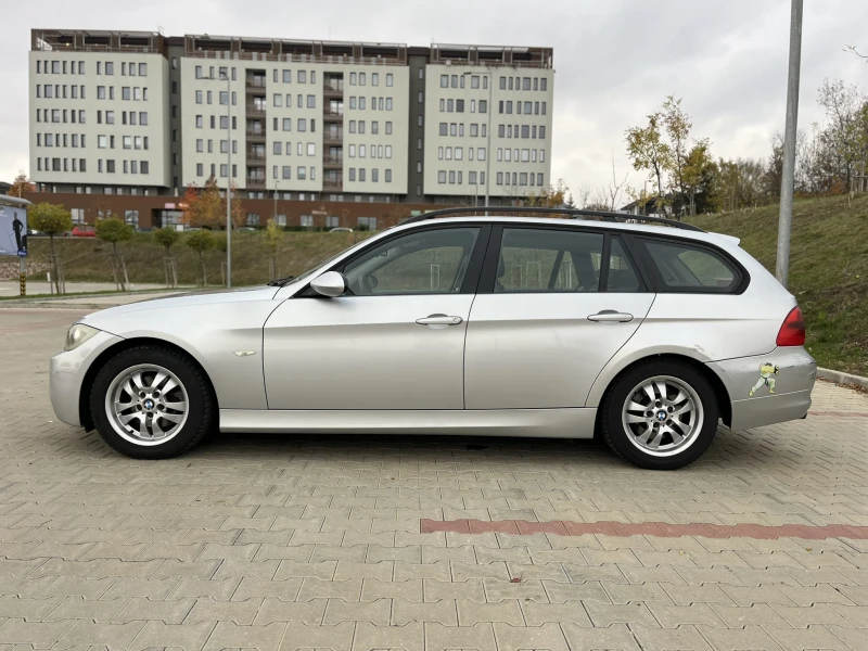 BMW 320, снимка 3 - Автомобили и джипове - 47824624