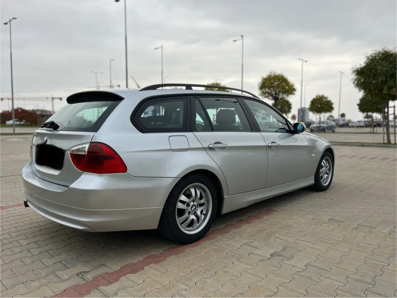 BMW 320, снимка 6 - Автомобили и джипове - 47824624