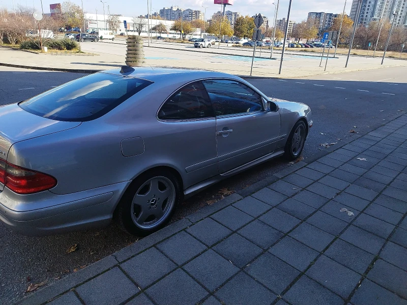 Mercedes-Benz CLK 320 V6 AMG PACK, снимка 3 - Автомобили и джипове - 48130471