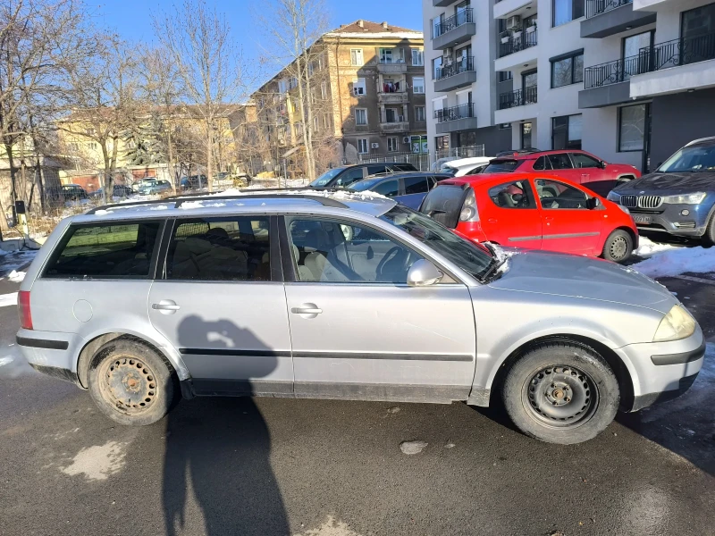 VW Passat 1.9tdi, снимка 4 - Автомобили и джипове - 48506085