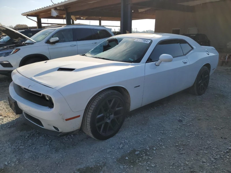 Dodge Challenger  R/T, снимка 1 - Автомобили и джипове - 48800107