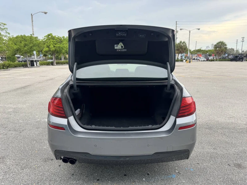 BMW 535 D * M-Package* * HeadUp* AвтоКредит* (ЦЕНА ДО БГ), снимка 6 - Автомобили и джипове - 52427618