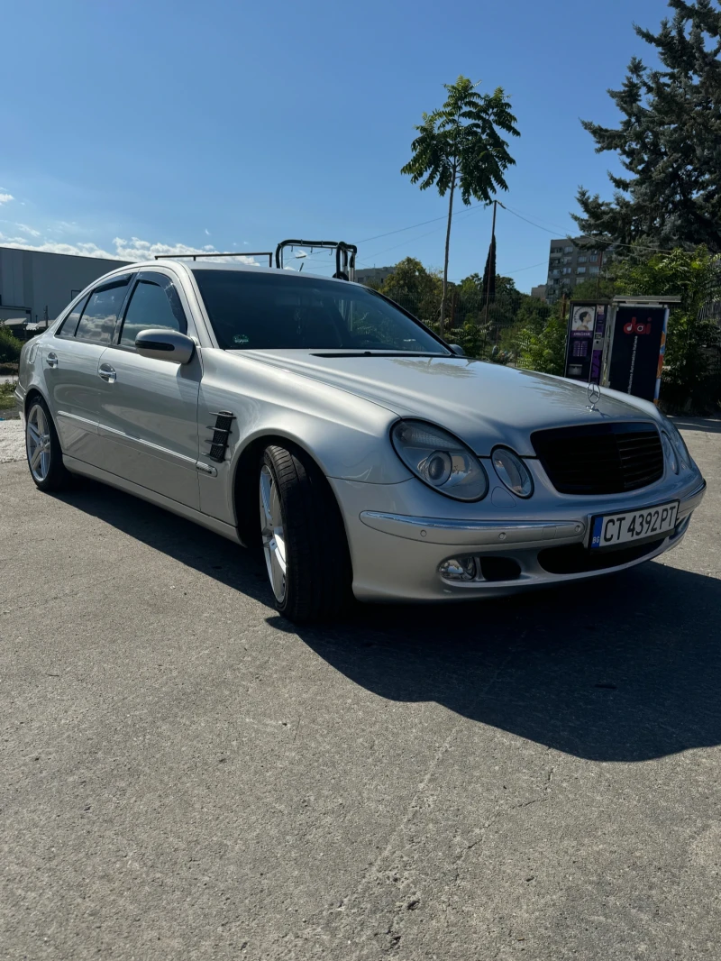 Mercedes-Benz E 270 FULL, снимка 7 - Автомобили и джипове - 53038547
