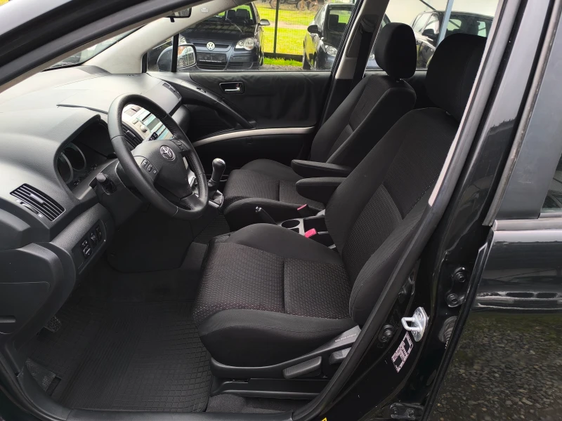 Toyota Corolla verso FACE LIFT-2.2D4D-136кс-6 скорости-КЛИМАТРОНИК-, снимка 9 - Автомобили и джипове - 52663772