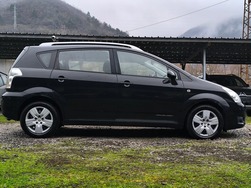 Toyota Corolla verso FACE LIFT-2.2D4D-136кс-6 скорости-КЛИМАТРОНИК-, снимка 2 - Автомобили и джипове - 52663772