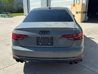 Audi S4 NARDO GRAY * PRESTIGE * АвтоКредит * (ЦЕНА ДО БГ), снимка 6 - Автомобили и джипове - 54897352