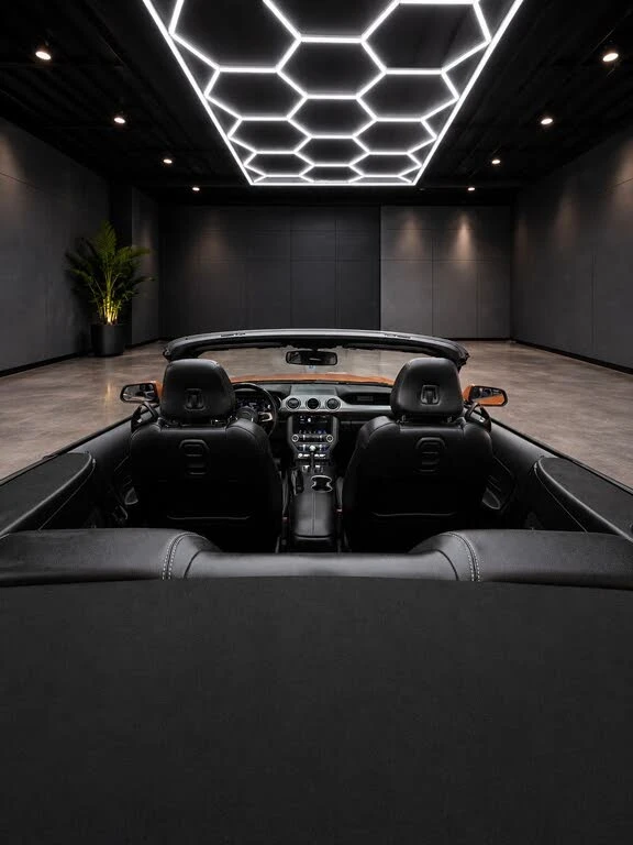 Ford Mustang ECOBOOST PREMIUM| CONVERTIBLE| 310HP| LED| REAR CA | Mobile.bg � ����������� 14