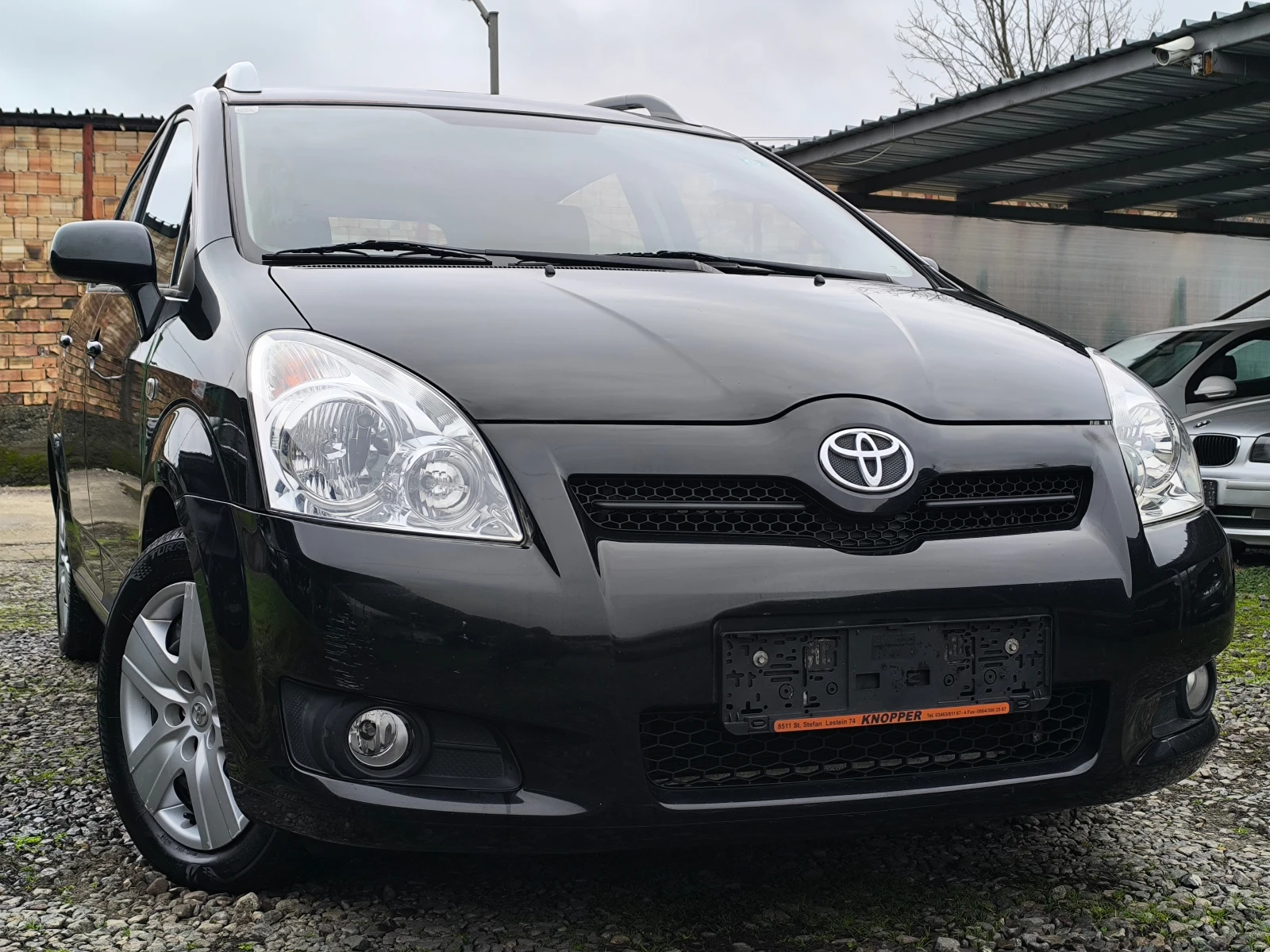 Toyota Corolla verso FACE LIFT-2.2D4D-136кс-6 скорости-КЛИМАТРОНИК-, снимка 1