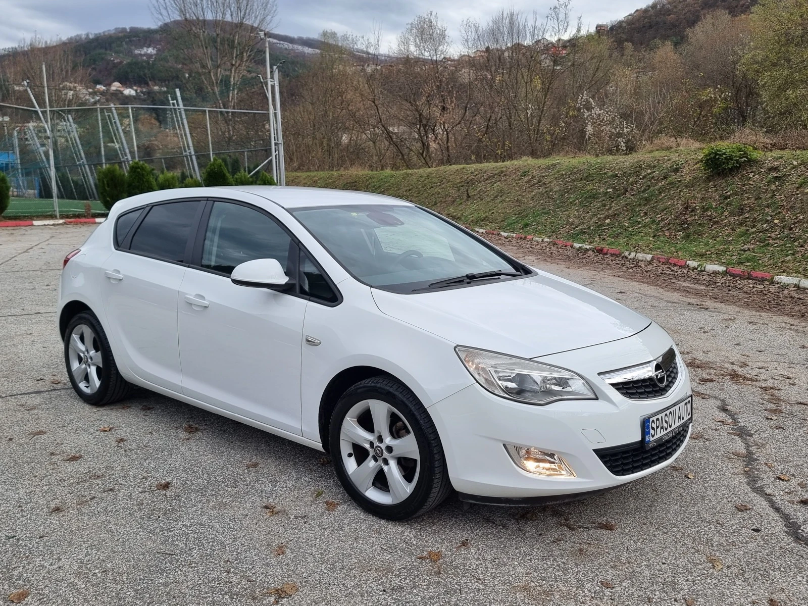 Opel Astra 1.4i Klimatik/Euro5 - изображение 7