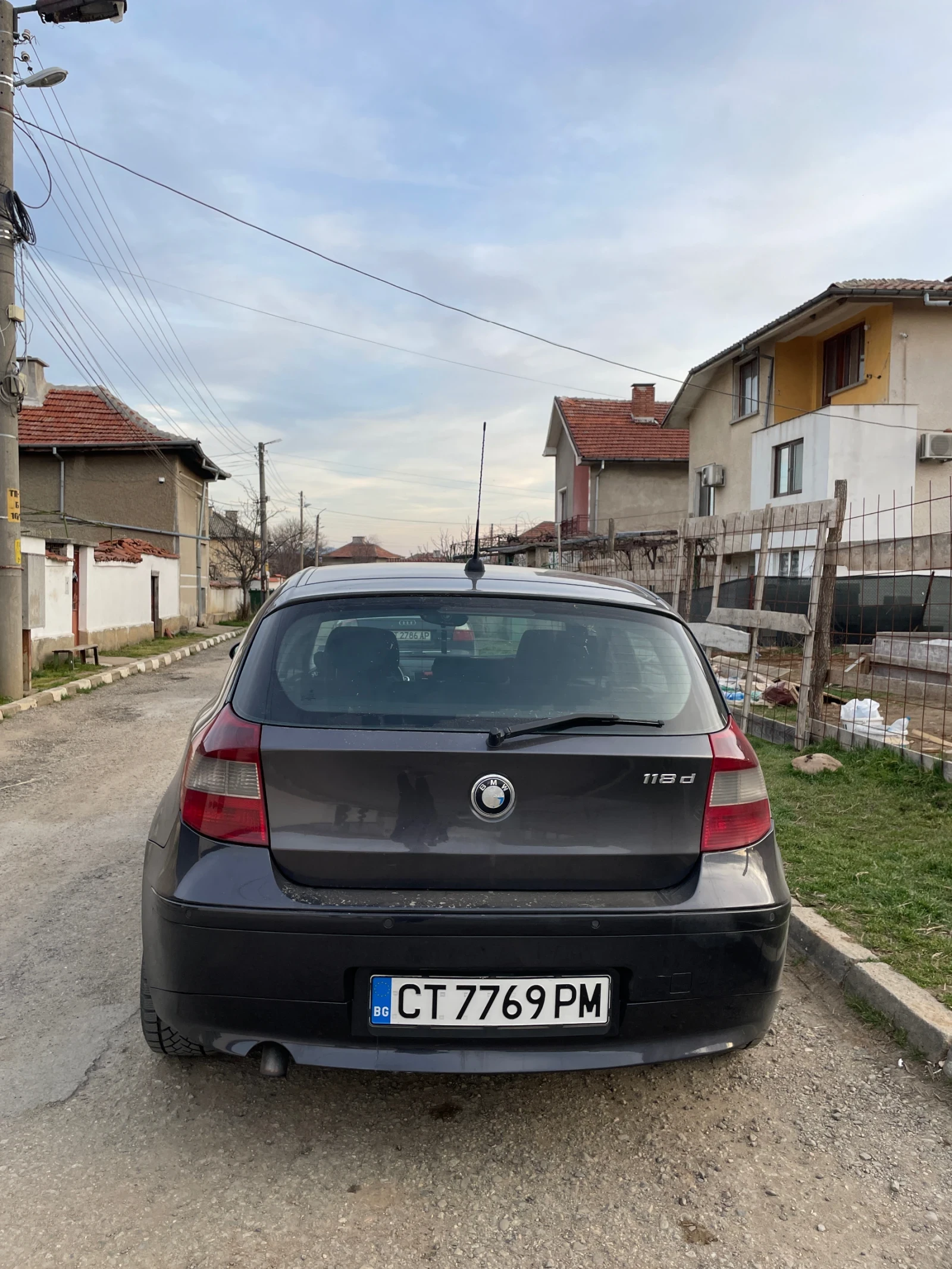 BMW 118 2.0 - изображение 3