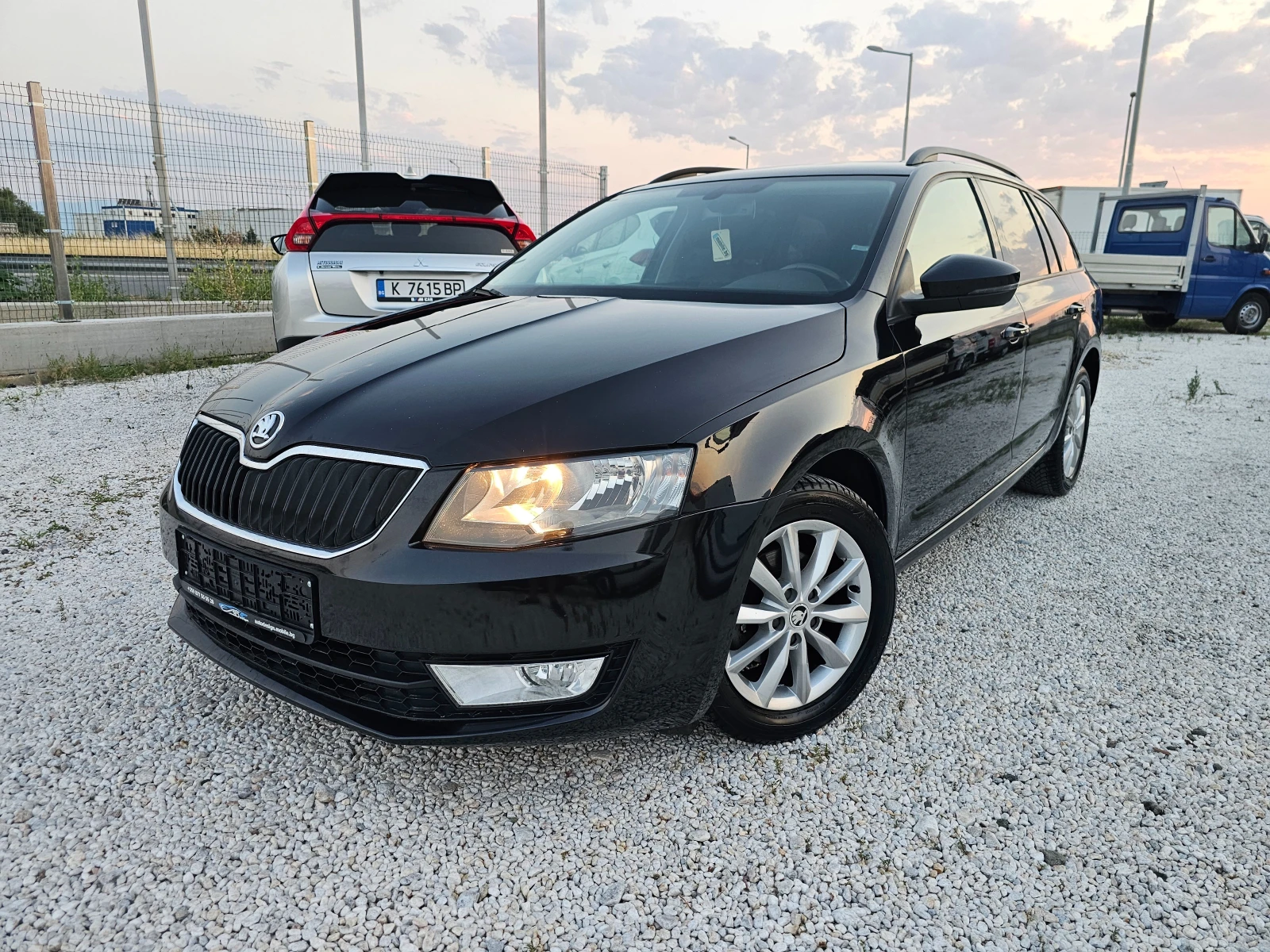 Skoda Octavia 1.6TDI/DSG/EURO6B/NAVI/KATO HOBA - изображение 2