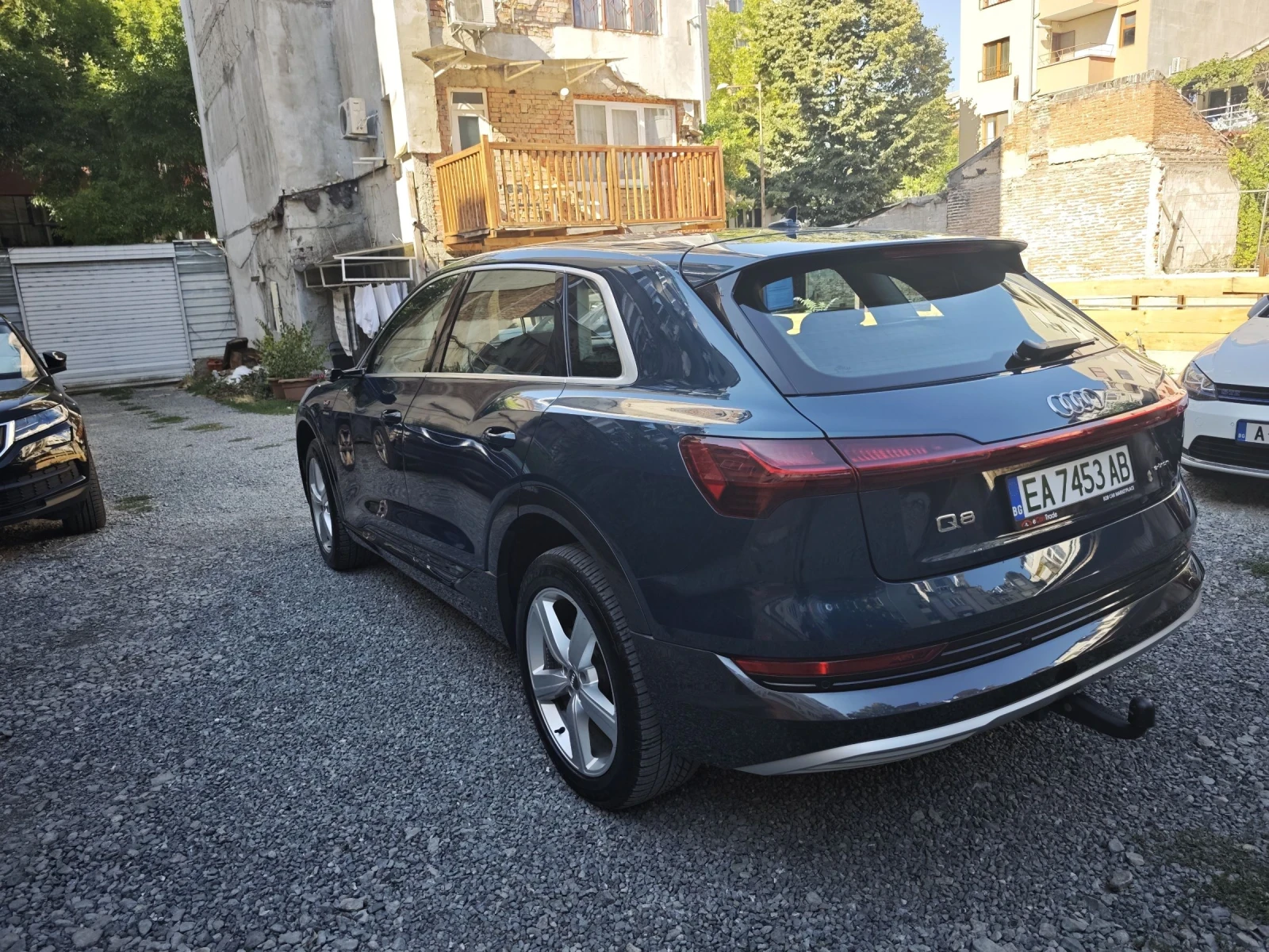 Audi E-Tron Quattro 55 - изображение 2