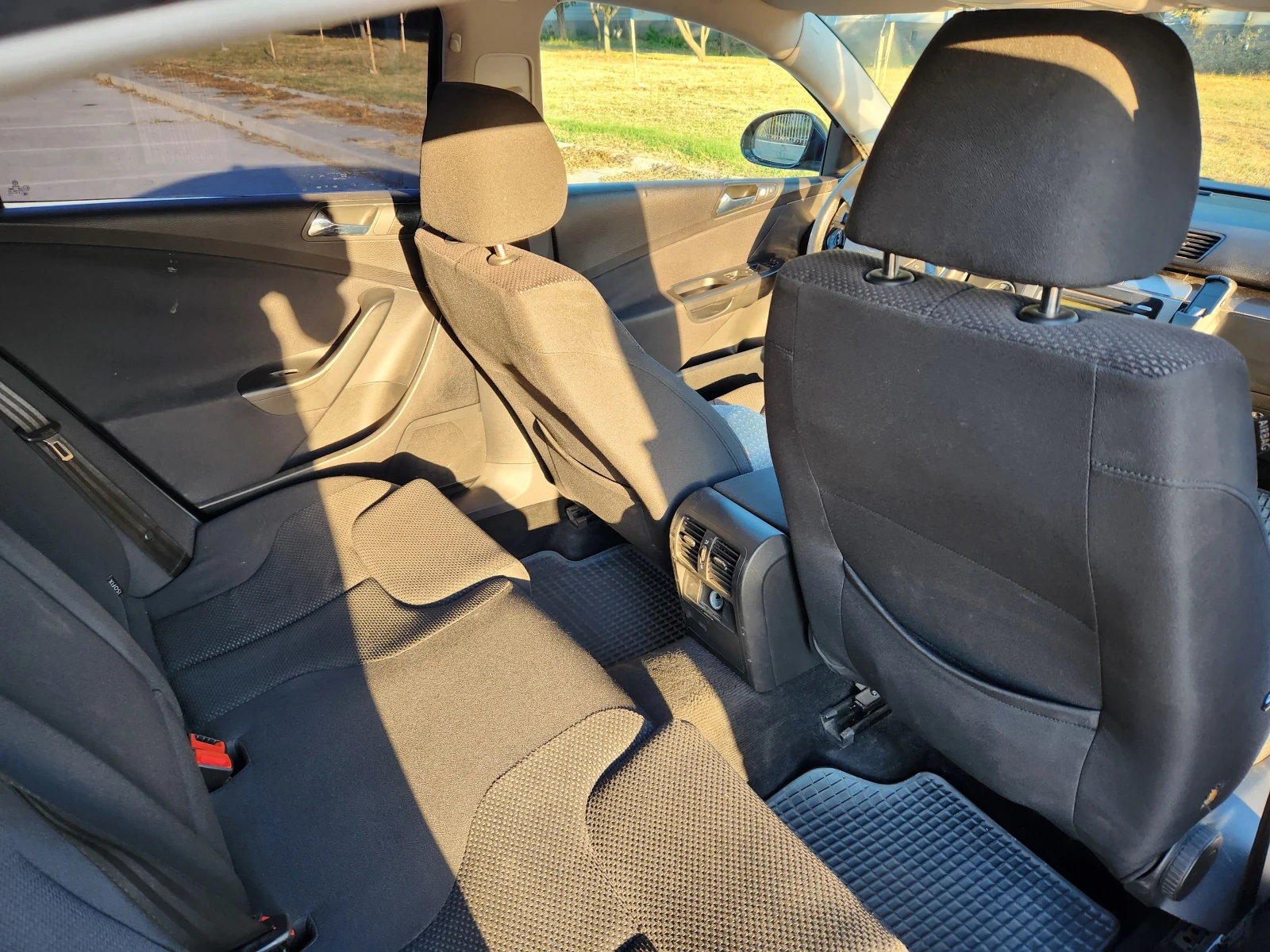 VW Passat 2.0 TDI - изображение 6