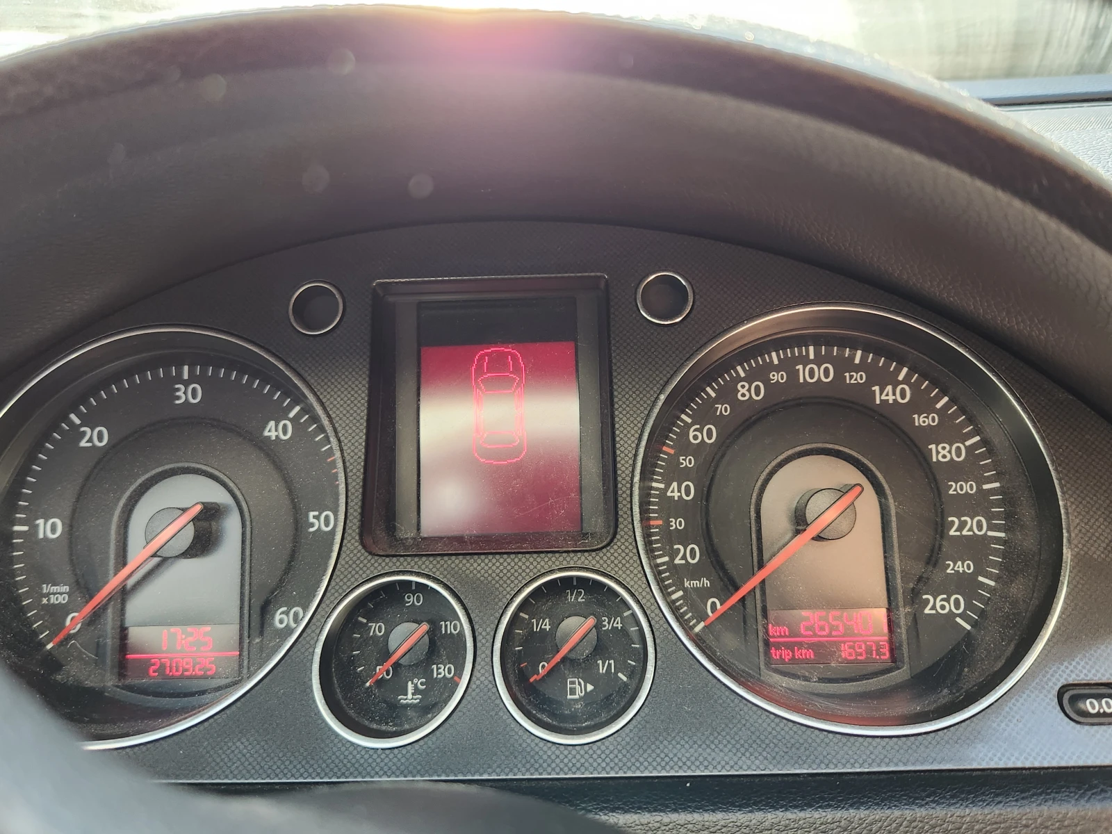 VW Passat 2.0 TDI - изображение 10