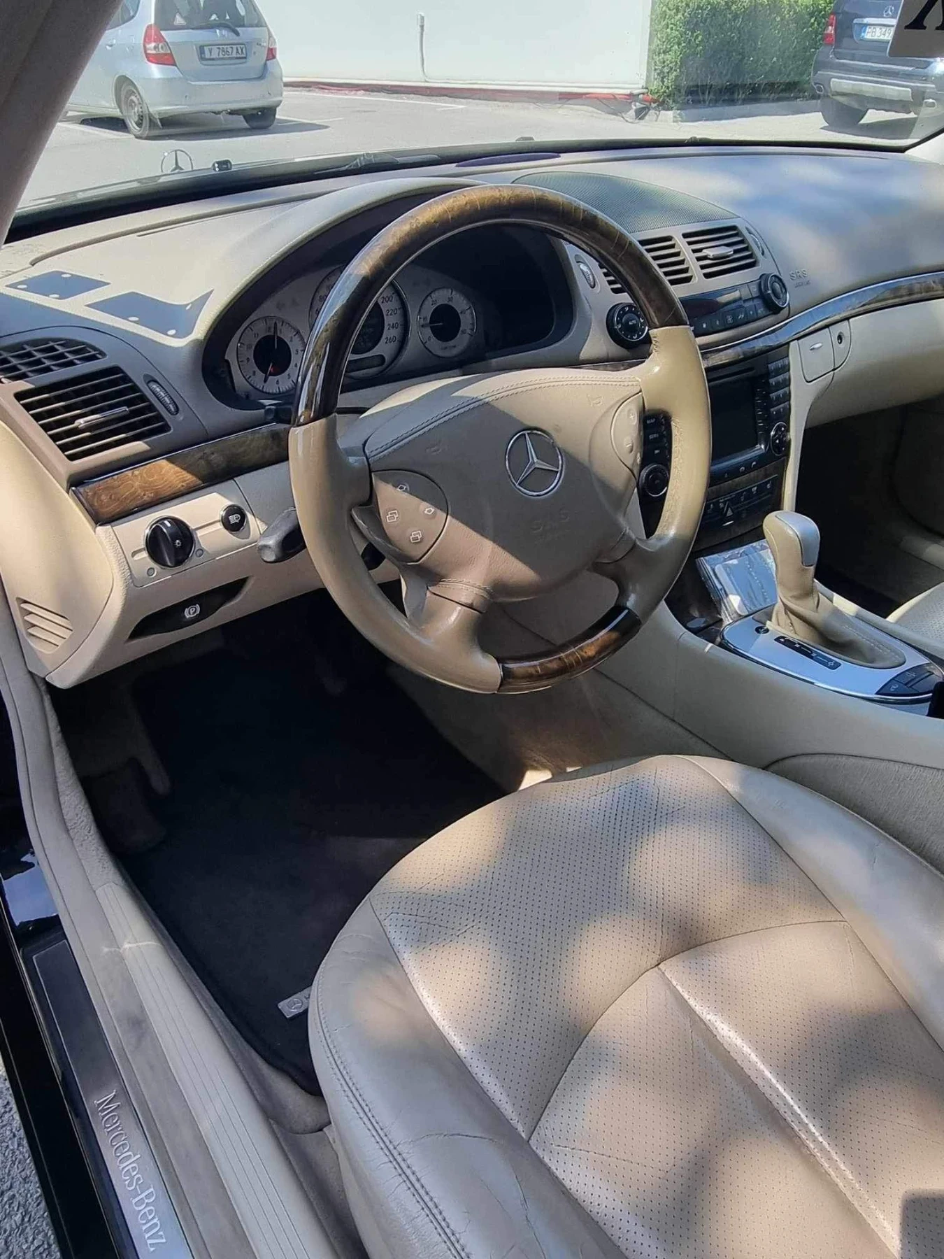 Mercedes-Benz E 320  - изображение 9