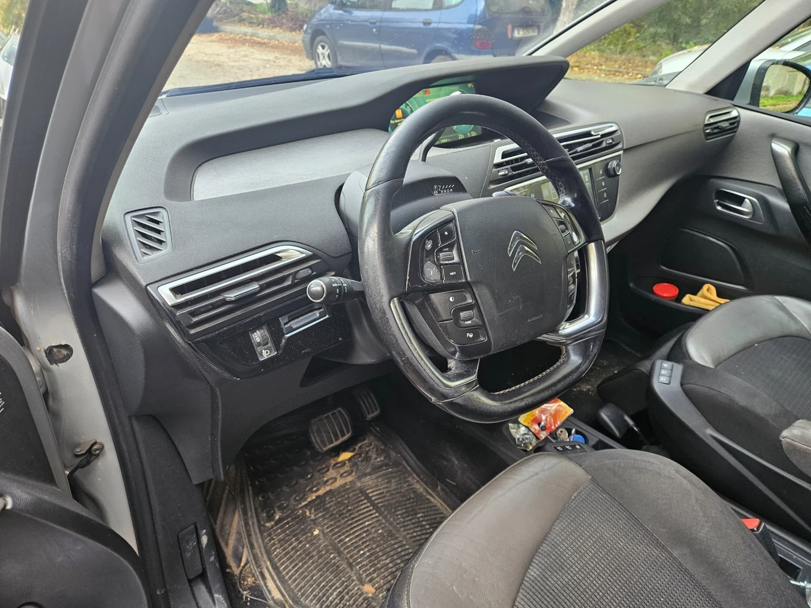 Citroen Grand C4 Picasso 2.0 EXCLUSiVE  - изображение 7