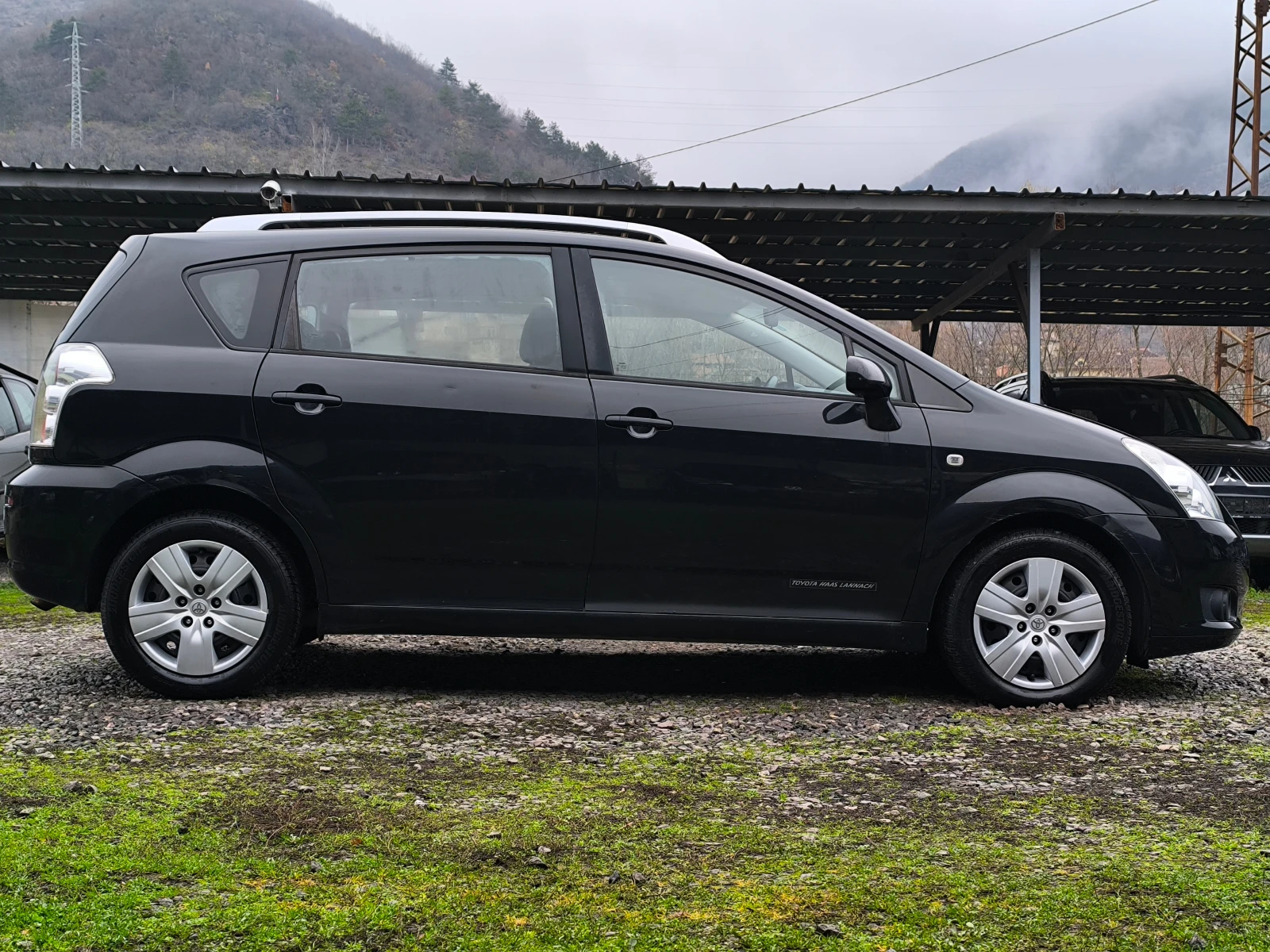 Toyota Corolla verso FACE LIFT-2.2D4D-136-6 -- | Mobile.bg   2