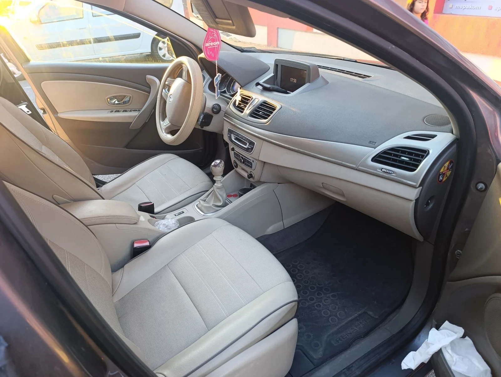 Renault Fluence 1.6 DCI  | Mobile.bg � ����������� 8