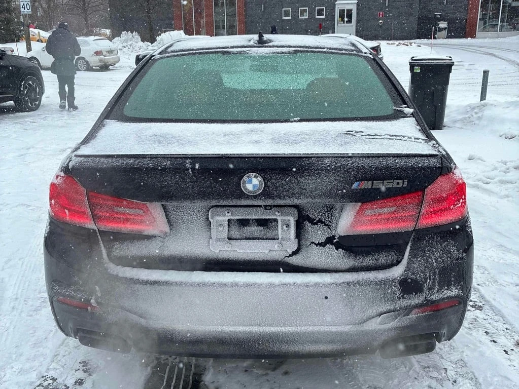 BMW 550 * M550i xDrive * CARFAX * ГЕНЕРАЦИЯ * 360 - изображение 4