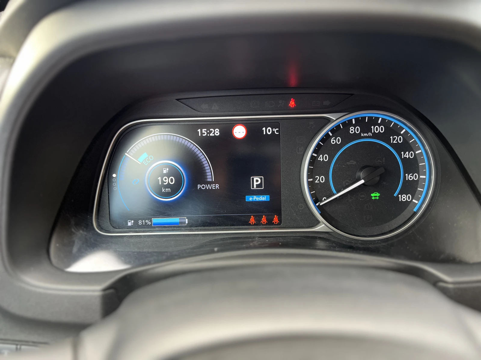 Nissan Leaf  ACENTA - изображение 8