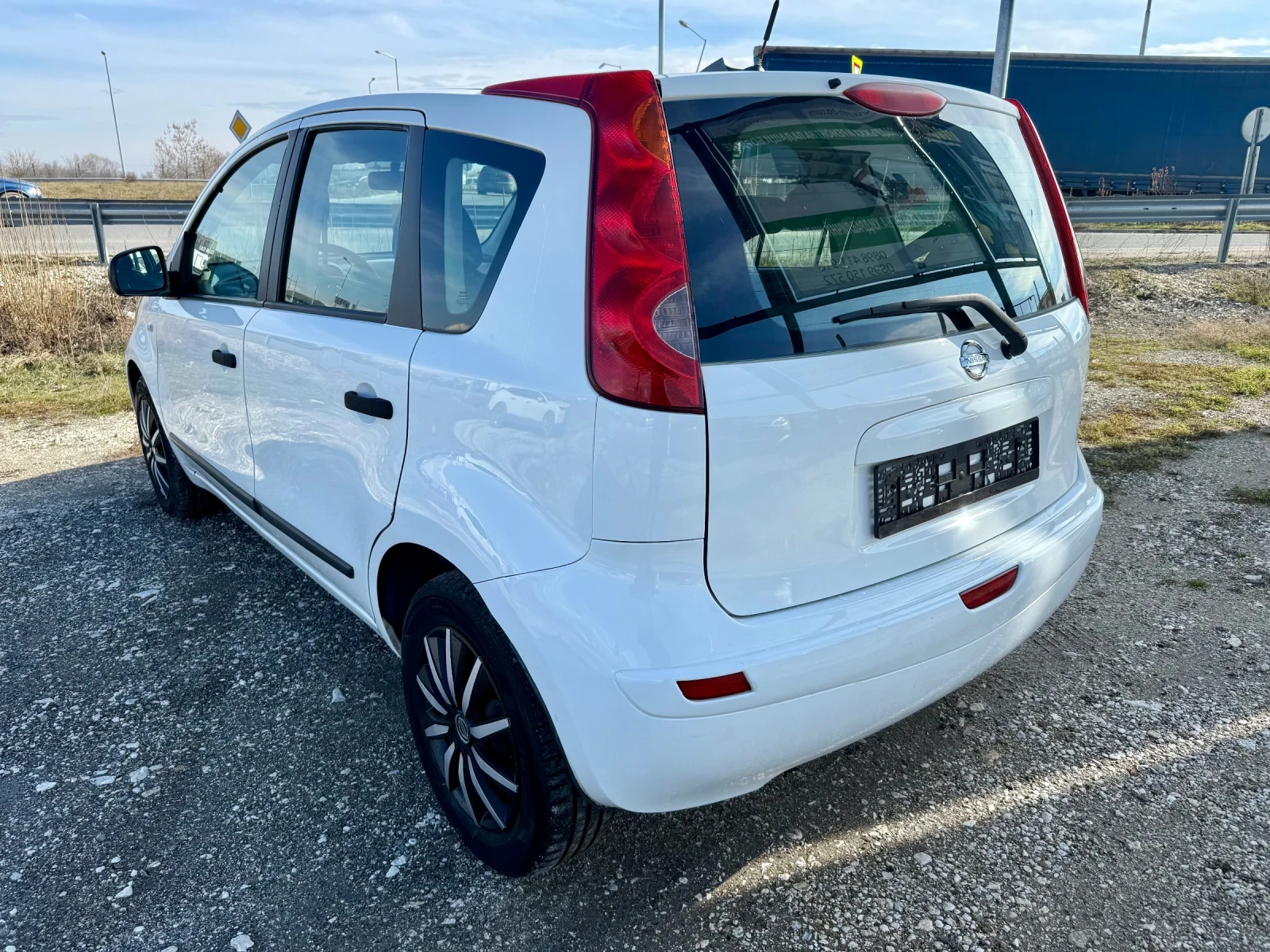 Nissan Note 1.4 benzin - изображение 5
