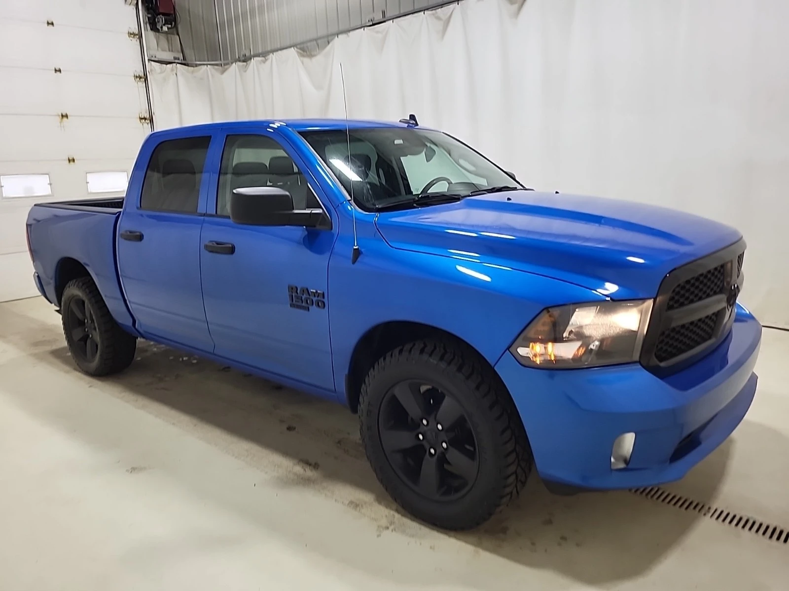 Dodge Avenger 3.6L 6cyl 4WD, снимка 2 - Автомобили и джипове - 53710368