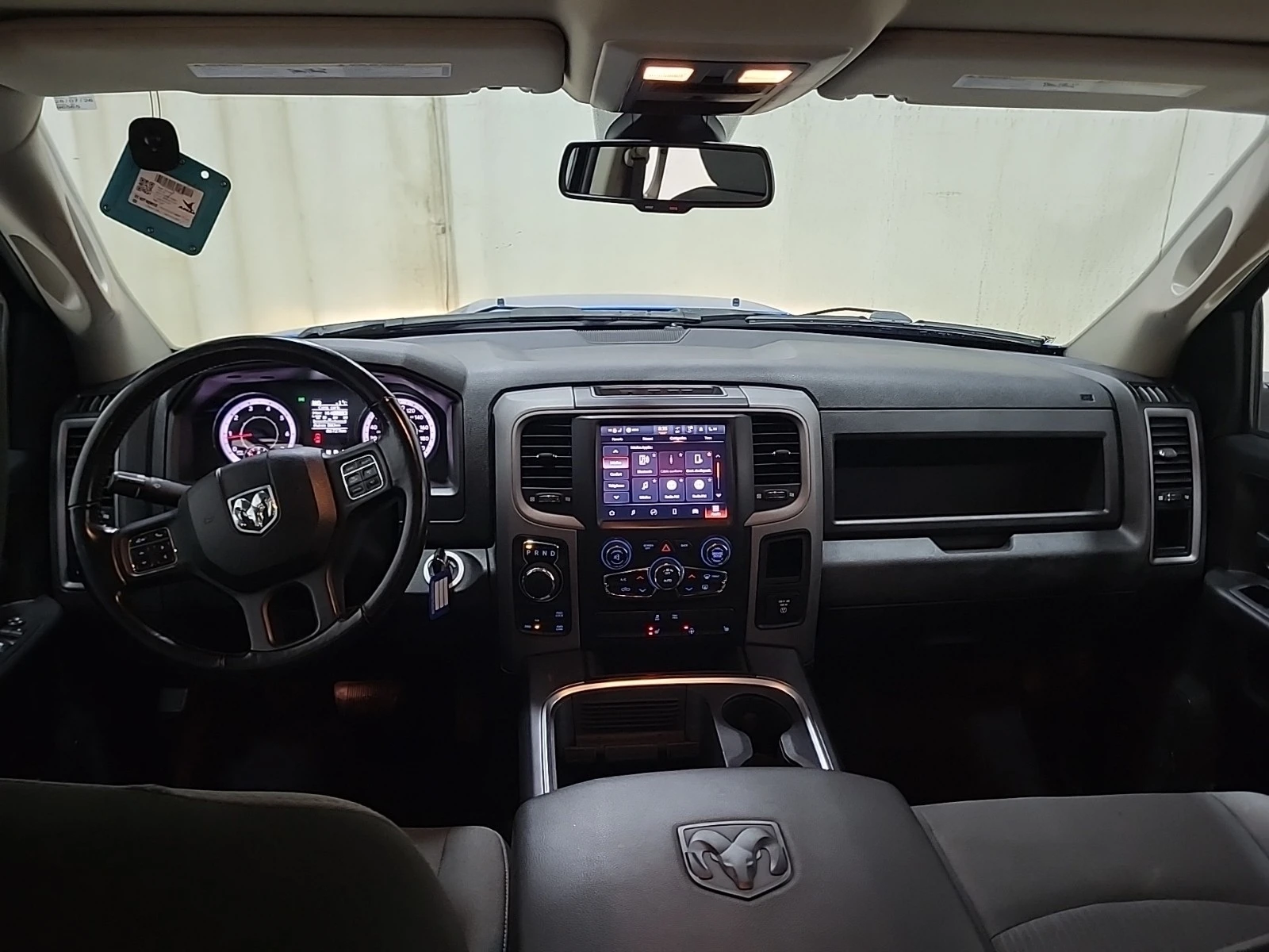 Dodge Avenger 3.6L 6cyl 4WD, снимка 10 - Автомобили и джипове - 53710368