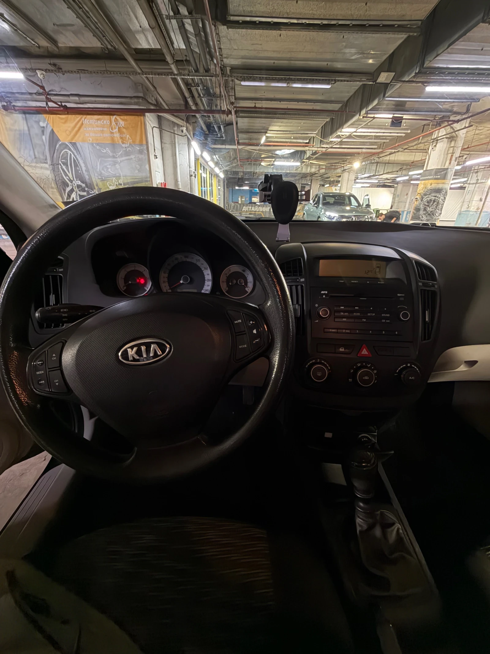 Kia Ceed, снимка 5 - Автомобили и джипове - 54219350