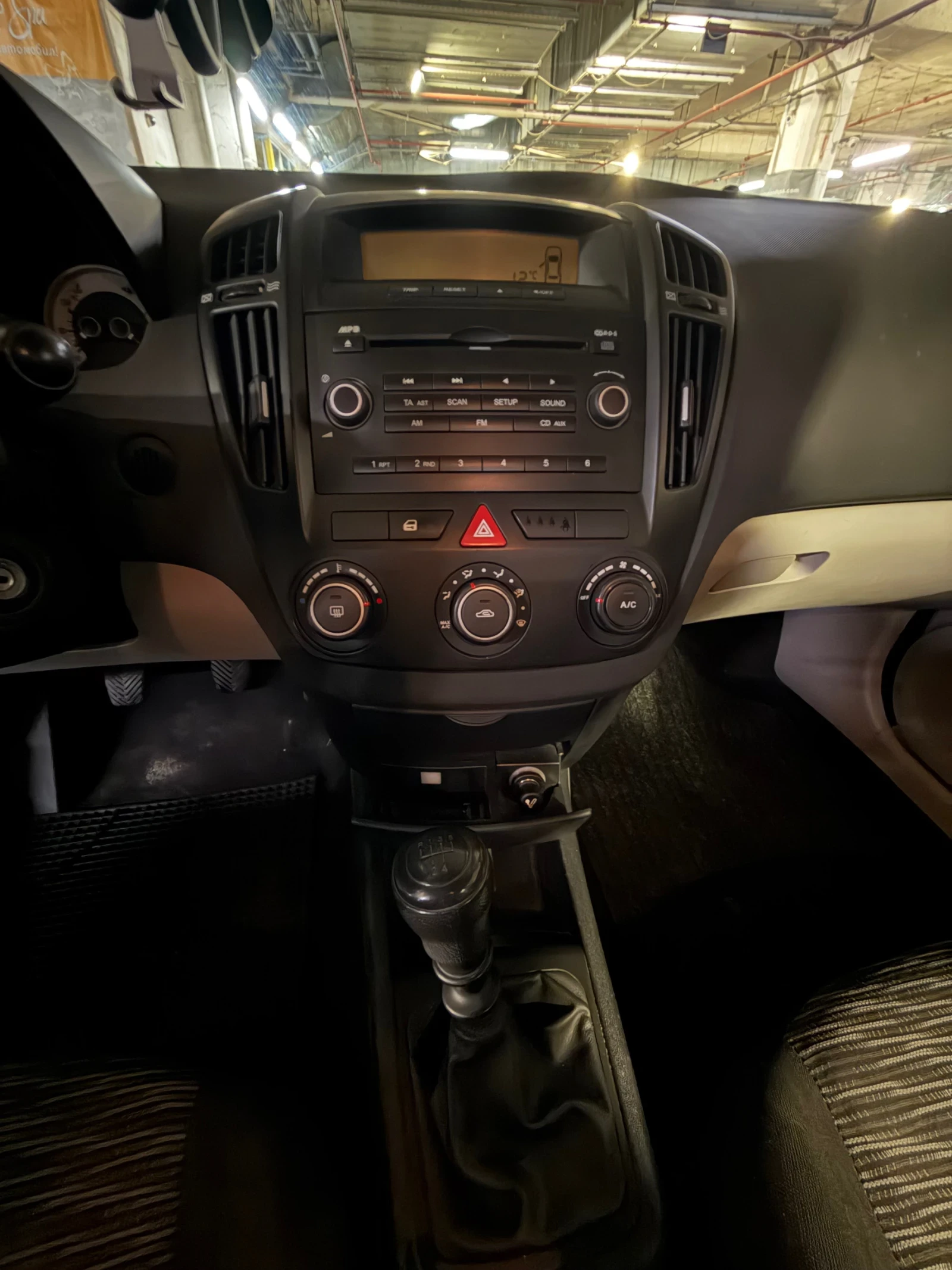 Kia Ceed, снимка 6 - Автомобили и джипове - 54219350