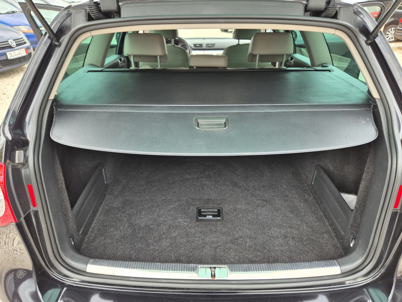 VW Passat * КОЖА* DSG* XENON* FULL* , снимка 17 - Автомобили и джипове - 54530118