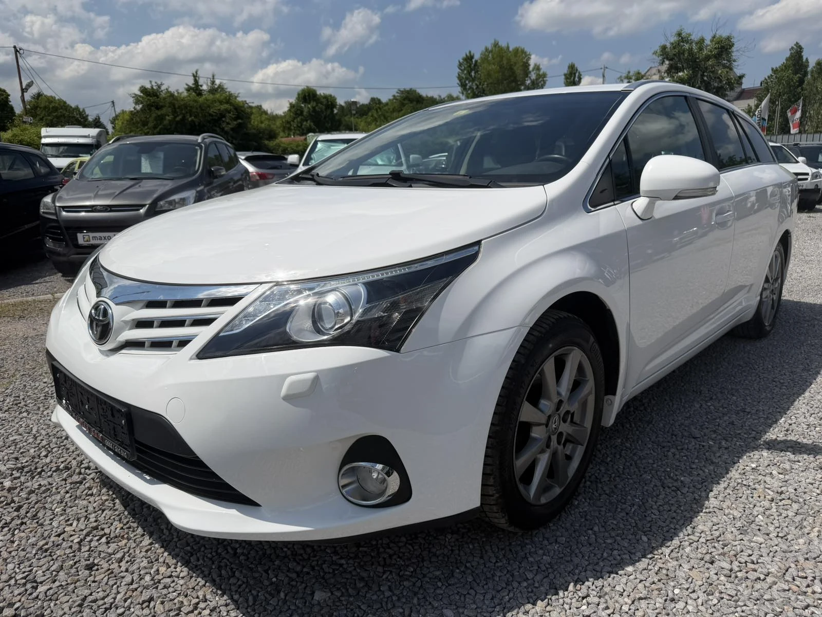 Toyota Avensis 2.2D/АВТОМАТИК/LED ФАРОВЕ