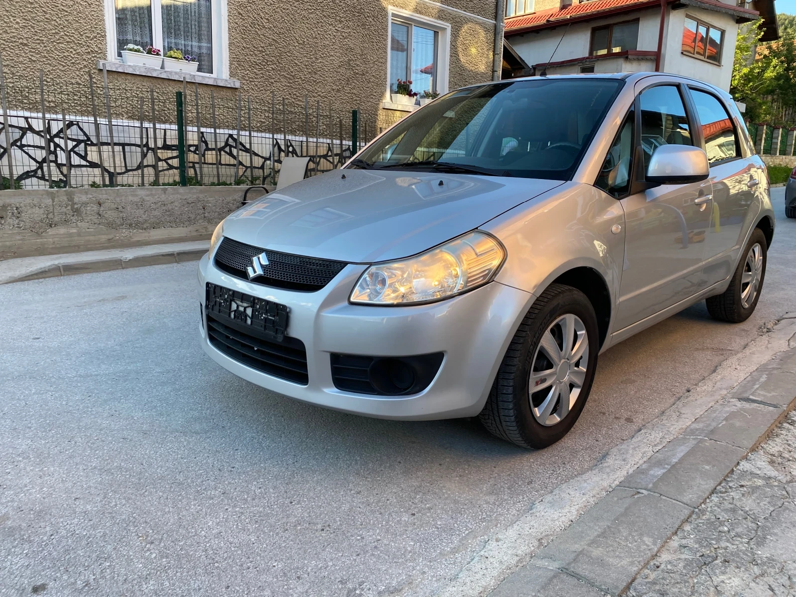 Suzuki SX4 1.5i TOP, снимка 3 - Автомобили и джипове - 54917780