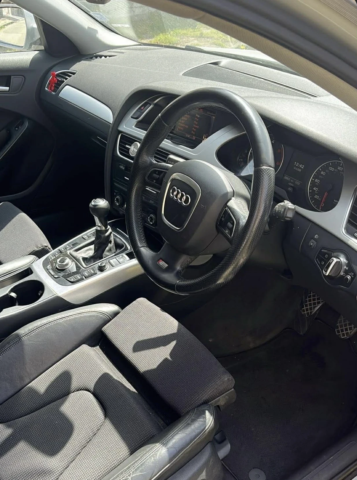 Audi A4 B8 2.0TDI 170hp 6�� | Mobile.bg � ����������� 4