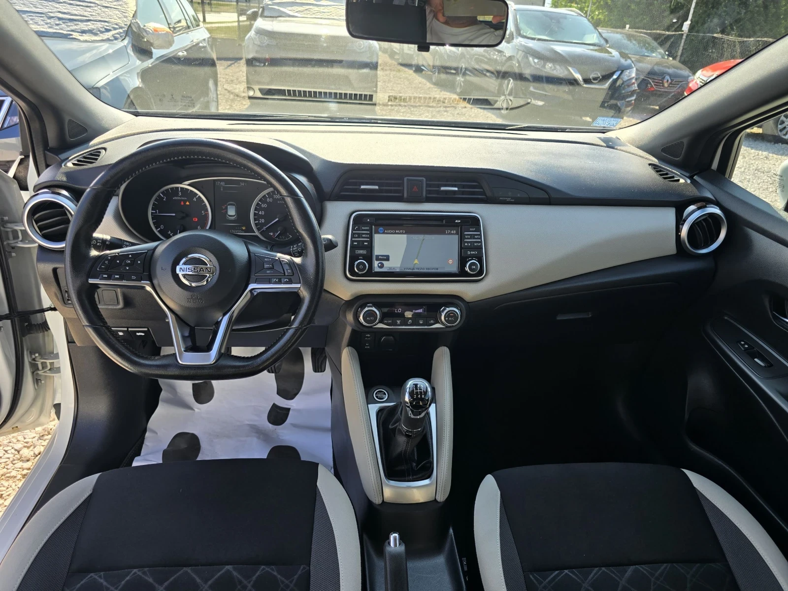 Nissan Micra 1.5 DCI TEKNA, снимка 12 - Автомобили и джипове - 55147911