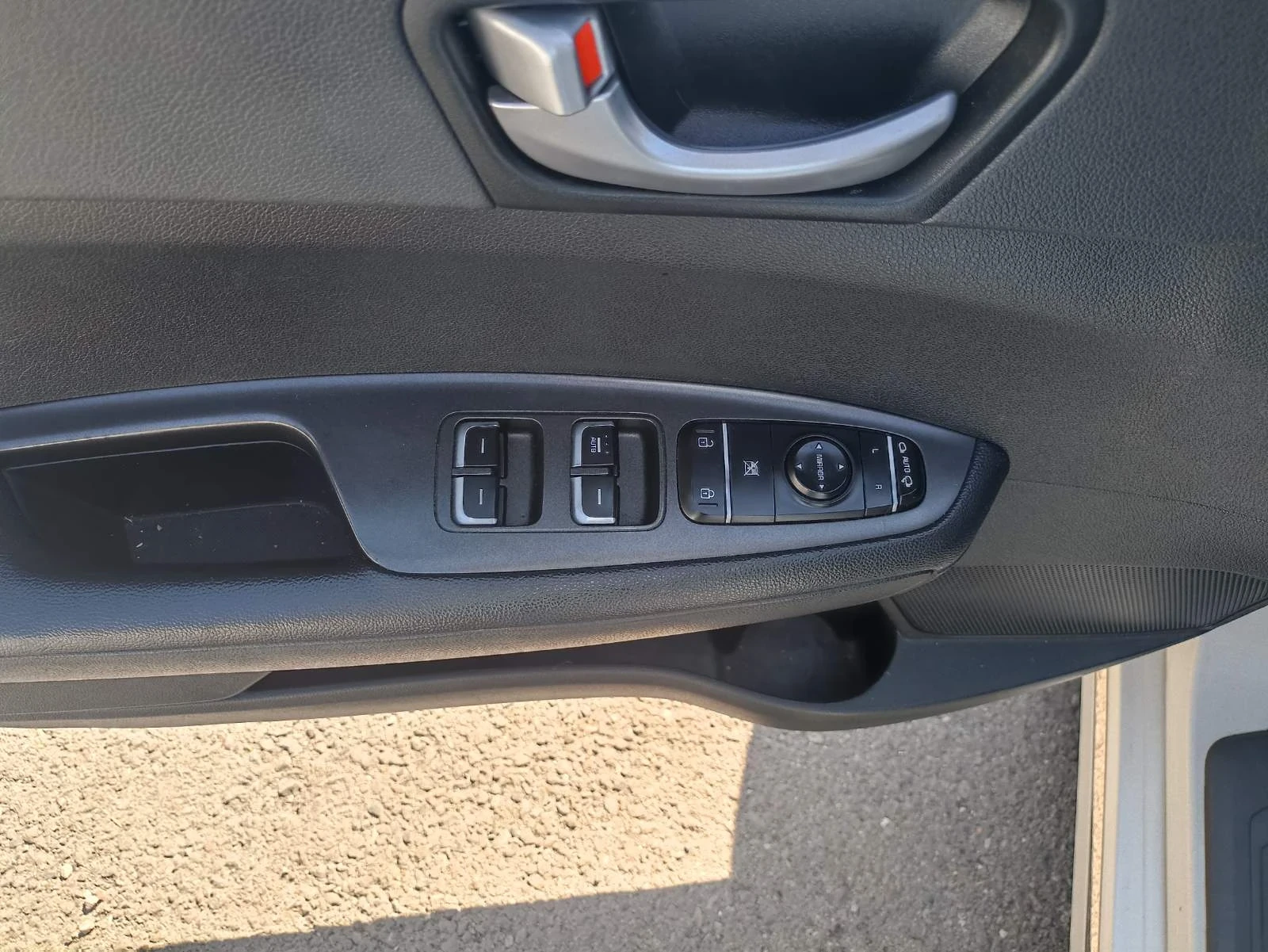 Kia K5, снимка 11 - Автомобили и джипове - 55545421