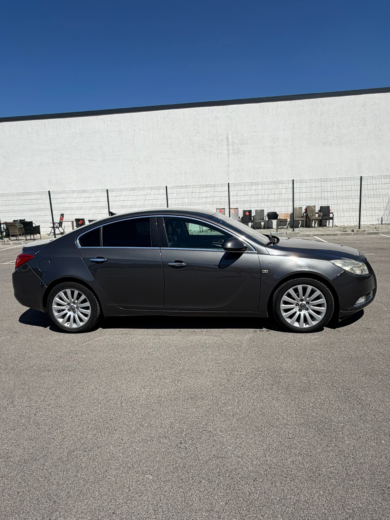 Opel Insignia 2000 дизел, снимка 3 - Автомобили и джипове - 55790889