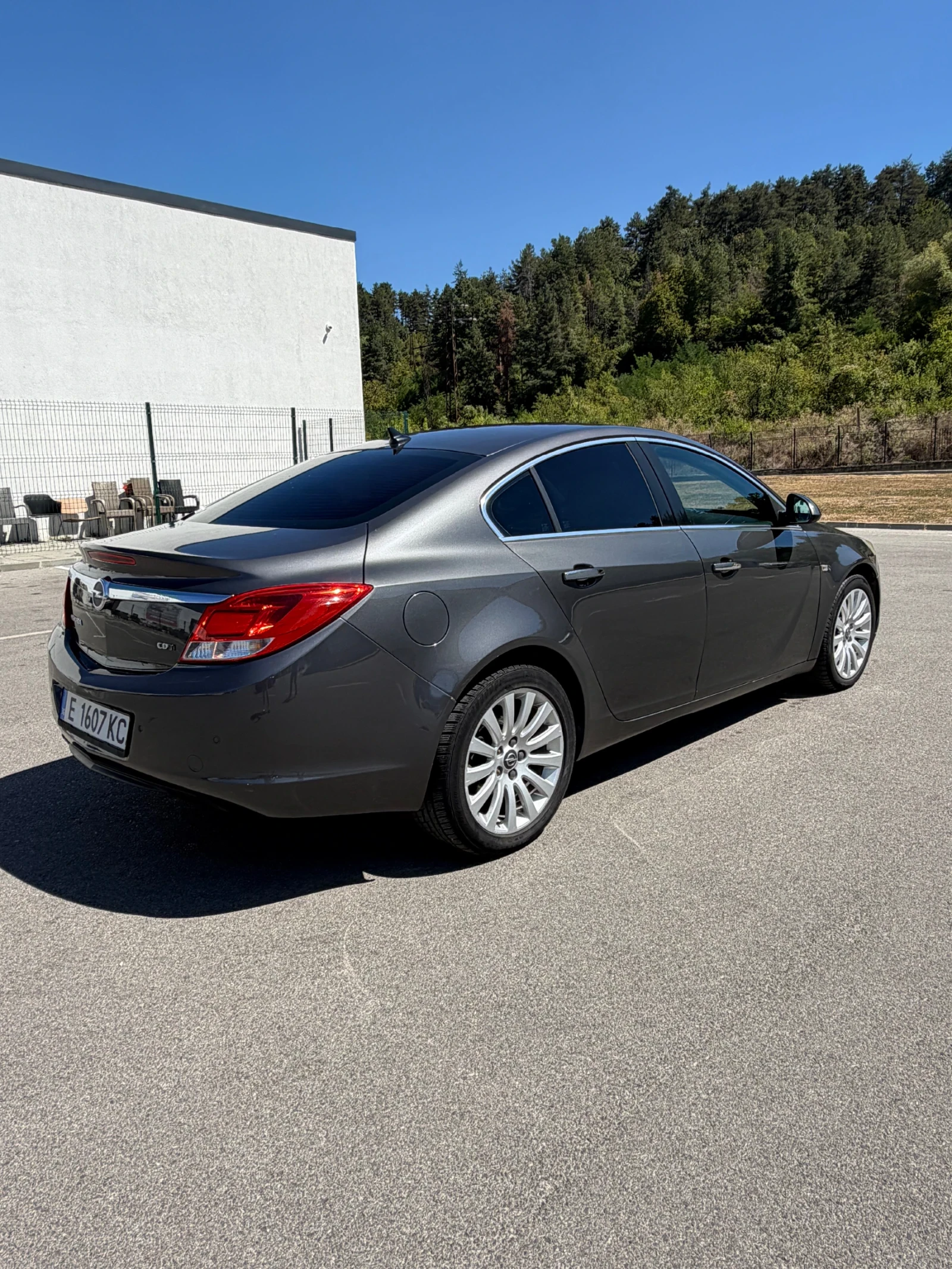 Opel Insignia 2000 дизел, снимка 4 - Автомобили и джипове - 55790889