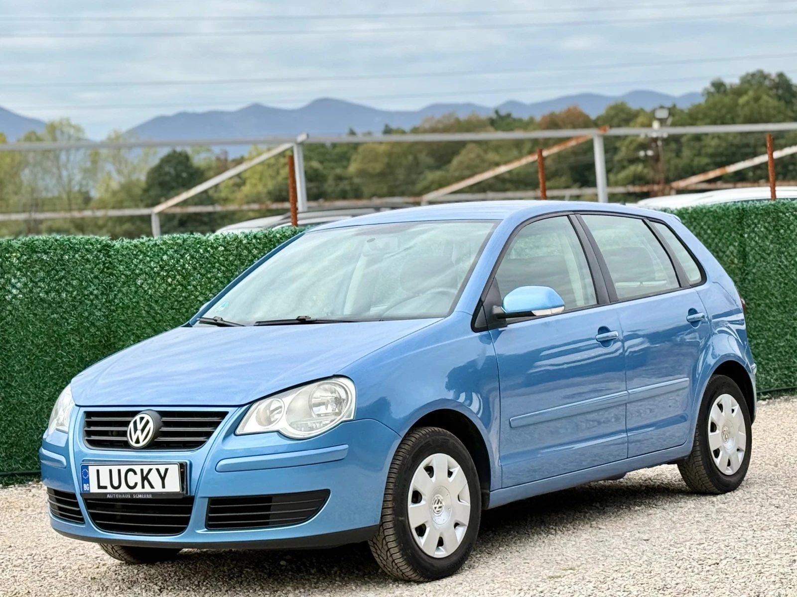 VW Polo 1.4i КЛИМАТИК, снимка 3 - Автомобили и джипове - 56090928