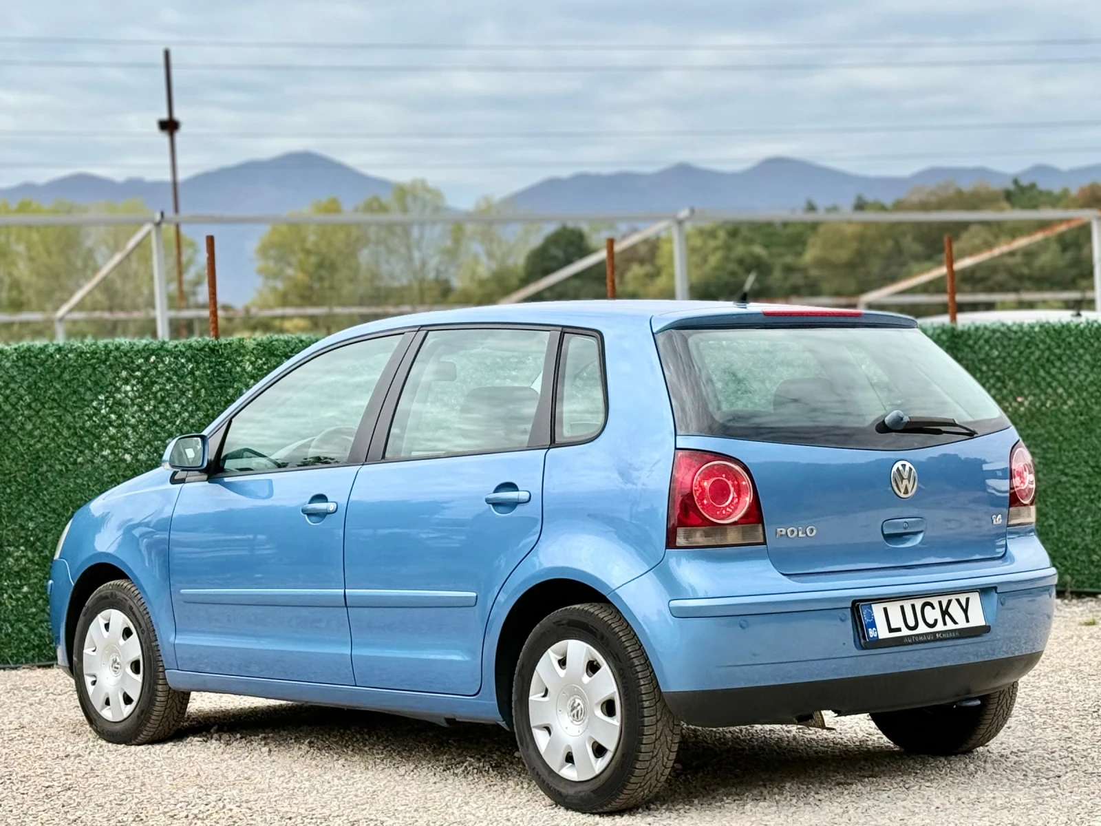 VW Polo 1.4i КЛИМАТИК, снимка 5 - Автомобили и джипове - 56090928