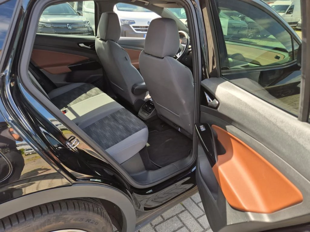 VW ID.5 Pro 82 kWh, снимка 6 - Автомобили и джипове - 56165636