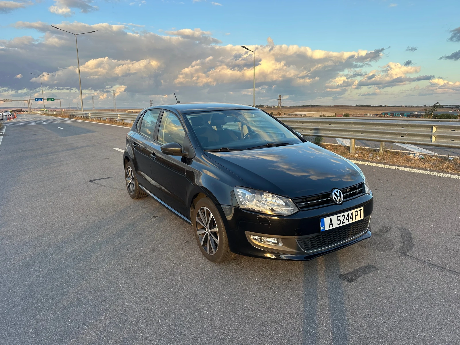 VW Polo 1, 2 TSI DSG Автоматик , снимка 4 - Автомобили и джипове - 56330745