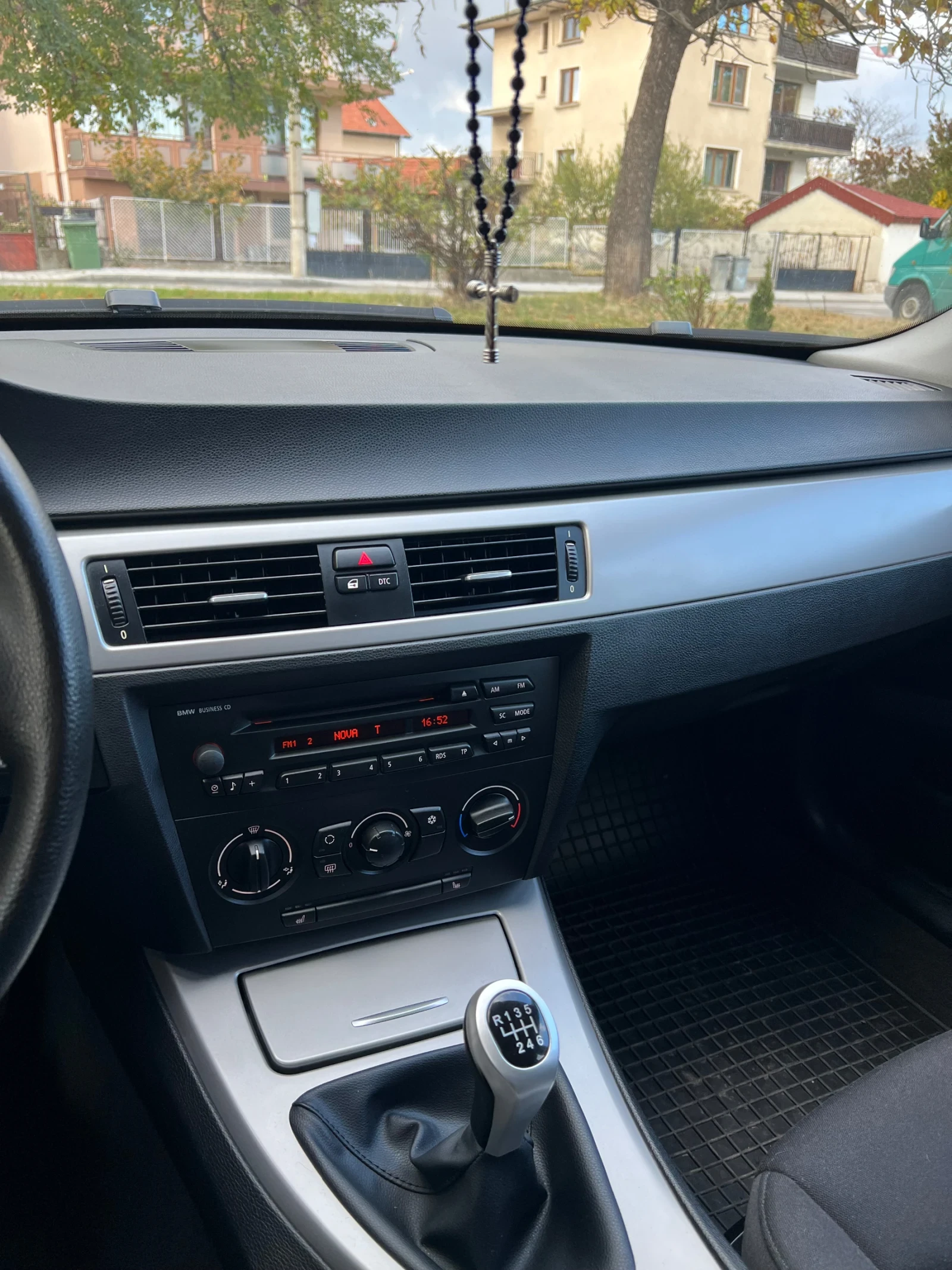 BMW 318 318iУникат!!!, снимка 16 - Автомобили и джипове - 56686603