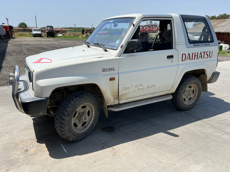 Daihatsu Feroza, снимка 4 - Автомобили и джипове - 46384777