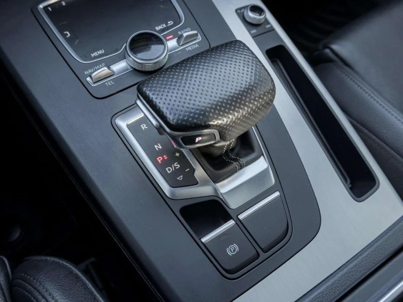 Audi Q5 * CARFAX * ЦЕНА ДО БГ, снимка 15 - Автомобили и джипове - 53132852