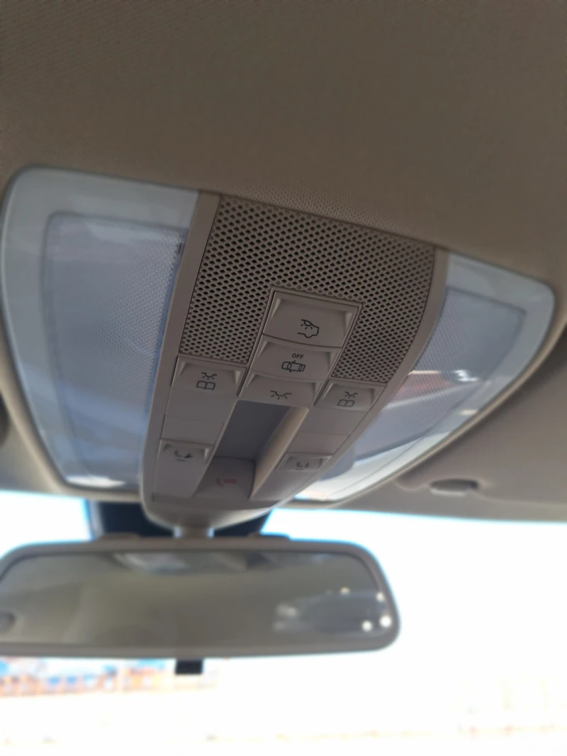 Mercedes-Benz GLK GLK 350 4MATIC (X204), снимка 14 - Автомобили и джипове - 53178867