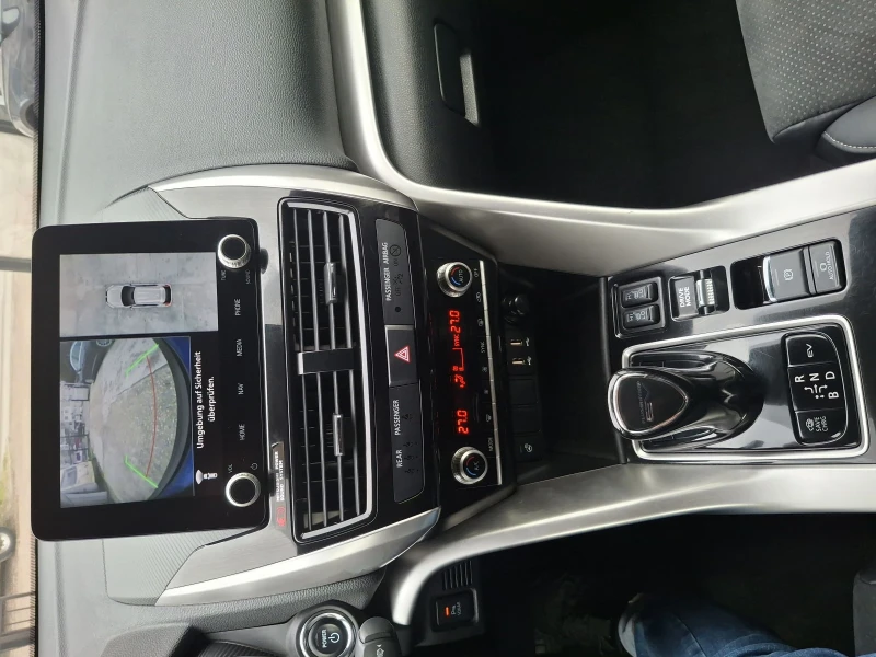 Mitsubishi Eclipse Cross 2.4 4x4 plug-in, снимка 10 - Автомобили и джипове - 53416428