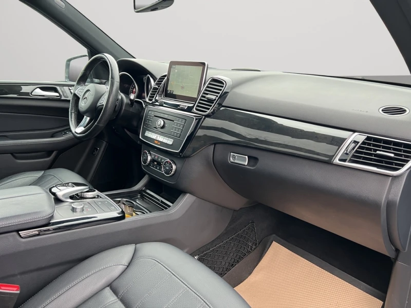 Mercedes-Benz GLE 350 CARFAX, снимка 12 - Автомобили и джипове - 53575862
