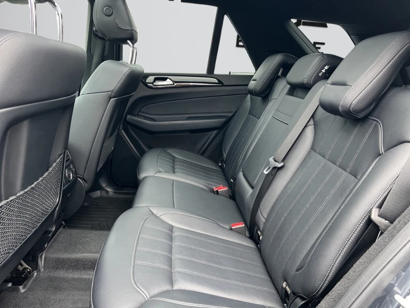 Mercedes-Benz GLE 350 CARFAX, снимка 9 - Автомобили и джипове - 53575862